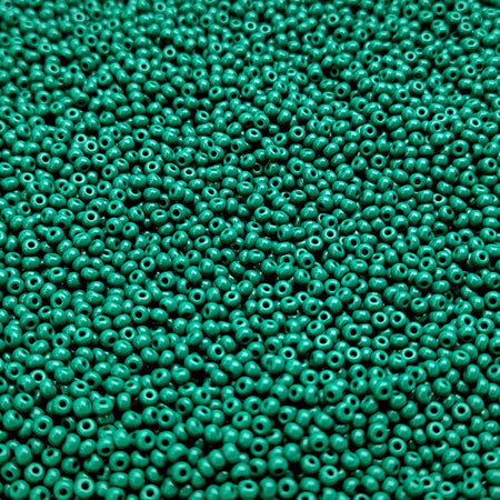 8/0 Opaque Hunter Green Czech Glass Seed Beads 10 Grams (8CS147) - Beads and BabbleBeads