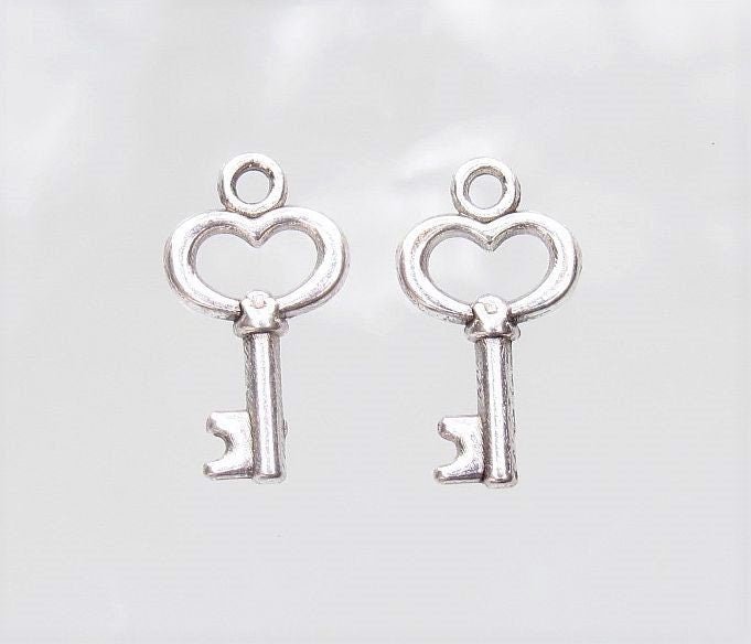 Tiny Skeleton Key 15x9x2mm Antique Silver Alloy Metal Charm/Small Pendant - Qty 10 (MB32A) - Beads and Babble